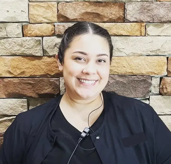 Victoria, Dental Assistant